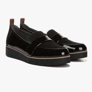 NWOT Dr. Scholl's Black Patent and Suede Slip-On Loafers - size 9US 39 EUR